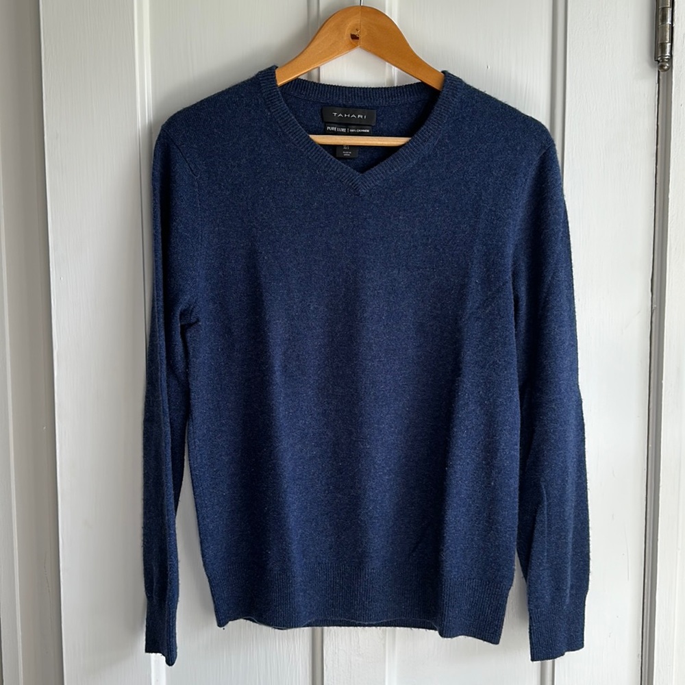 Tahari Cashmere Sweater